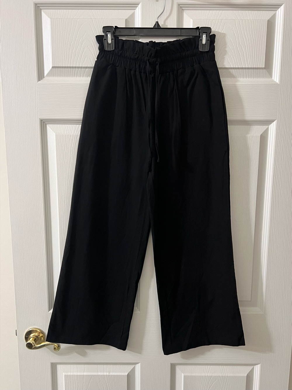 Black Drawstring Wide-Leg Pants - Picture 2 of 4
